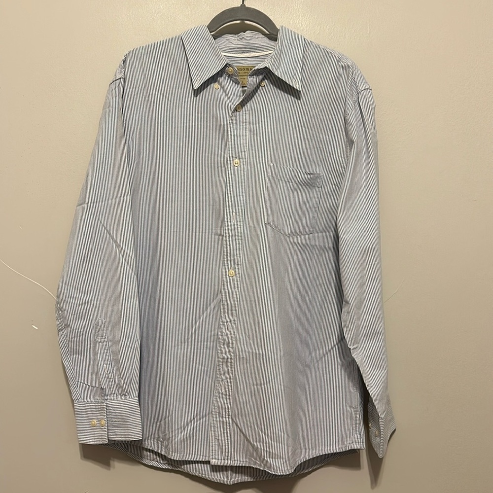 Sonoma Men’s Size Large Button Down
